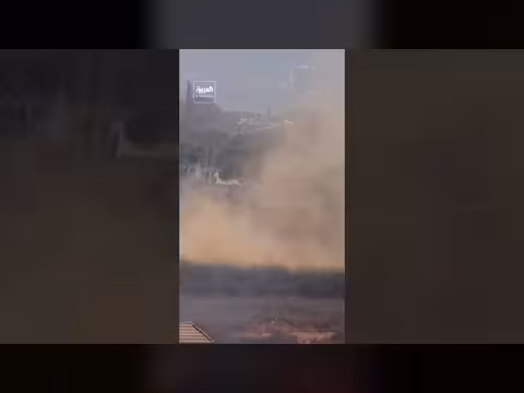 الجيش الإسرائيلي يواصل غاراته على جنوب لبنان وتفجير المنازل