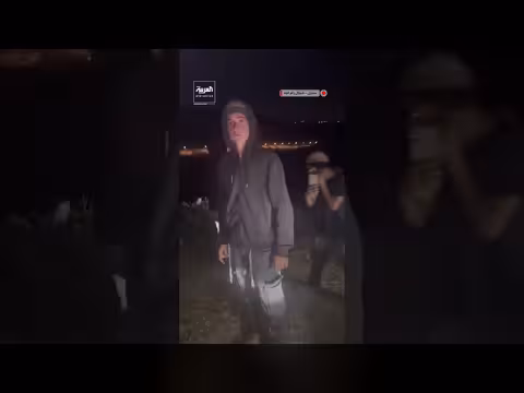 مستوطنون يحاصرون مركبة مواطن فلسطيني يحاول دخول سنجل عبر طريق جبلية