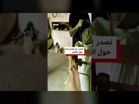 سودانيات يتمسكن بنقش الحناء رغم الحرب