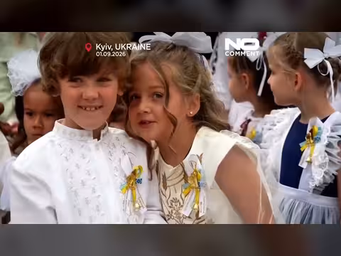 بدء العام الدراسي في كييف وسط صفارات الإنذار الجوية