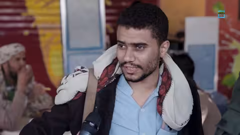 انتهى الموقف قبل ما يبدأ بسبب غيرة الناس على هذه الأم