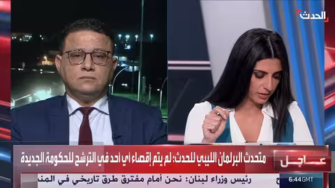 دبابات إسرائيلية تحتشد على حدود غزة. (العنوان سليم ولا يحتاج لتعديل)