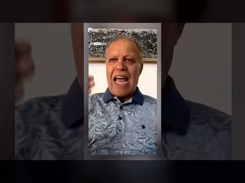 رؤوف خليف: حكم مباراة الأرجنتين وإنجلترا غير عادل