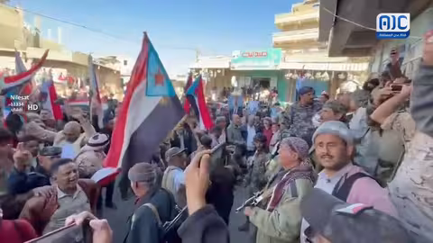 حشود في الضالع تطالب بإعلان دولة الجنوب العربي