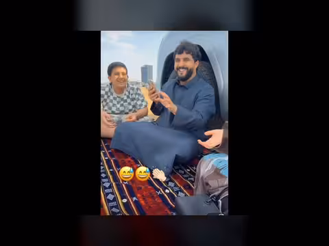 عودة ناهي إلى القروب للتصوير مع عبدالخالق