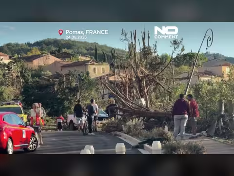 إعصار يضرب قرية فرنسية ويسبب إصابة 31 شخصا