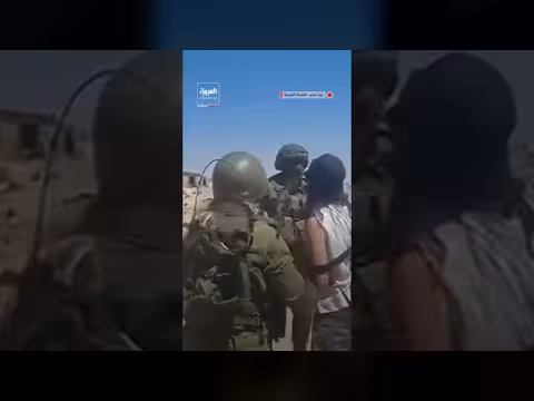 مستوطنون يعتدون على نشطاء تحت حماية الجيش الإسرائيلي في بيت لحم