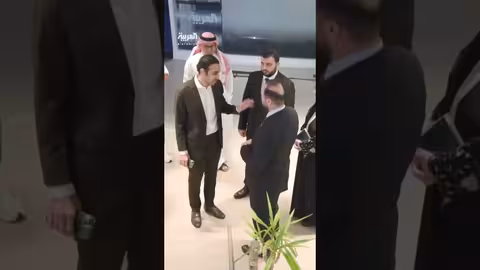 وزير الإعلام السوري يزور مقر شبكة العربية في الرياض