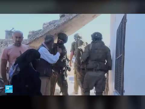 هجوم مستوطنين إسرائيليين على قرية فلسطينية جنوب الخليل