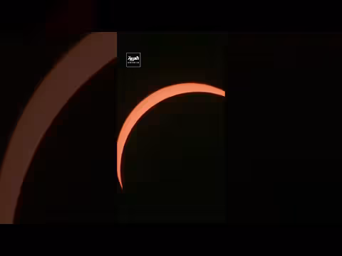 مشاهد ترصد كسوفًا كليًا للشمس في أوروبا وتجمع الآلاف