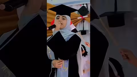 عالي شموخك بين الشعوب ملاك فتحي، عالي فوق السحاب