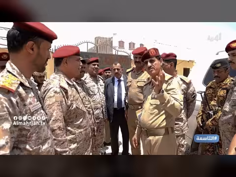 تصاعد المواجهات في اليمن ينذر بتمدد الحرب من هرمز إلى باب المندب