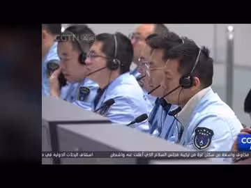 هبوط كبسولة شنتشو - 20 الصينية بنجاح