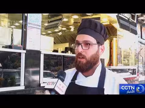 الشاورما.. روح سوريا التي تدور على أطراف ألسنة اللهب