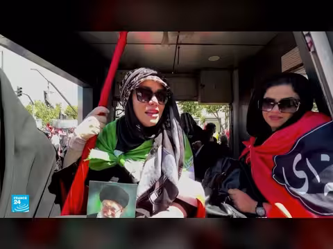 ترامب يهدد إيران بدمار شامل