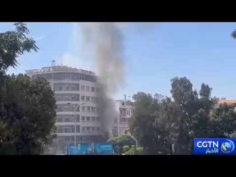 انفجاران في دمشق خلال زيارة ماكرون