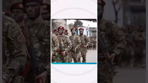سوريا: عروض عسكرية احتفالاً بالذكرى الأولى للتحرير