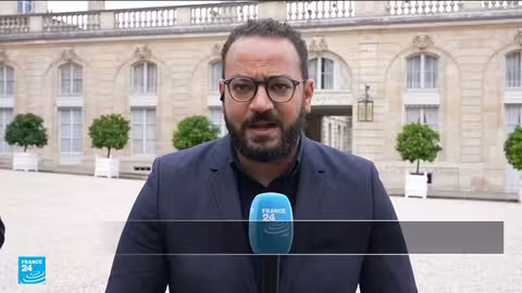 ماكرون يبحث مع الأحزاب السياسية تعيين رئيس وزراء جديد