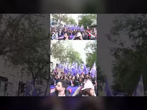 تصاعد الاحتجاجات في فرنسا واشتباكات عنيفة بين المتظاهرين والشرطة