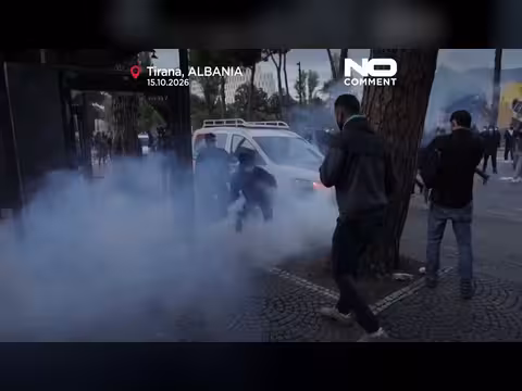 احتجاجات طلابية عنيفة تهز تيرانا لليوم الثالث