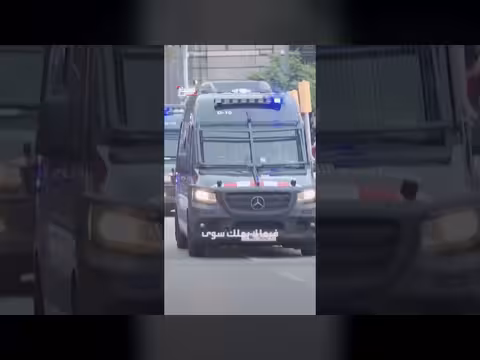 شرطة كاتالونيا توقف 128 شخصًا بينهم 73 قاصرًا في برشلونة