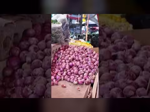وزير الداخلية اليمني: الحوثي يستغل نزوح المواطنين لدس عناصره بينهم