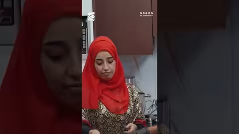 قصة الملوخية: كيف تحولت من نبات سام إلى طبق الملوك حوار مطبخين