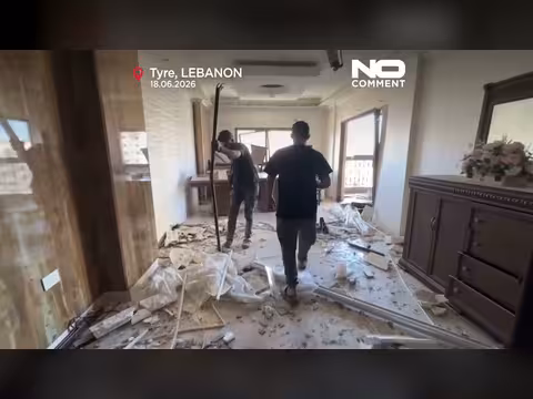 سكان صور يعودون إلى منازلهم بعد الغارات