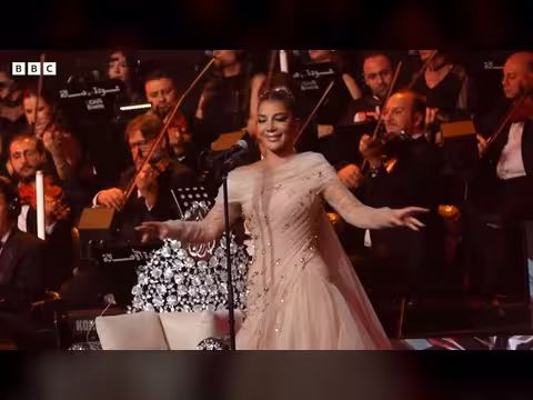 أصالة نصري تحيي حفلها الأول في دمشق بعد 15 عاماً من الغياب
