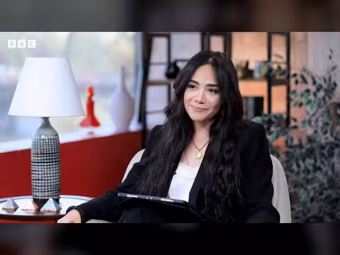 المشهد المصري بين عودة الرموز وأزمة الإعلام وخطر الطبقية