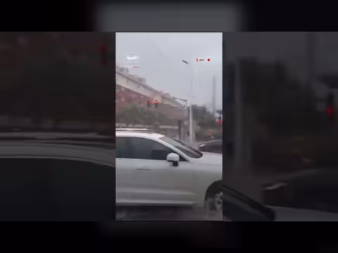 إعصار دولفين يضرب تايبيه برياح عاتية وأمطار غزيرة