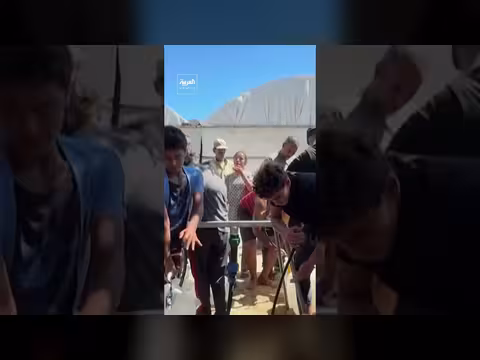 شاحنة لتحلية المياه تصل جنوب غزة لتزويد النازحين بمياه الشرب