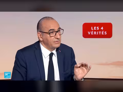 ماكرون يدعو إلى الهدوء قبل مظاهرات حاشدة في فرنسا