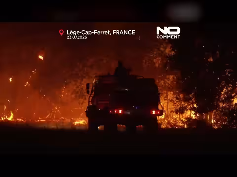 حريق هائل في فرنسا يلتهم غابات كاب فيريه