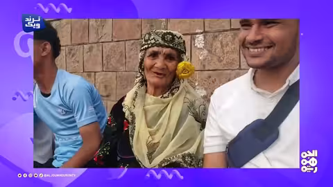 شغف رياضي يمني: سيدة سبعينية تشجع ريال مدريد في ملعب الشهداء