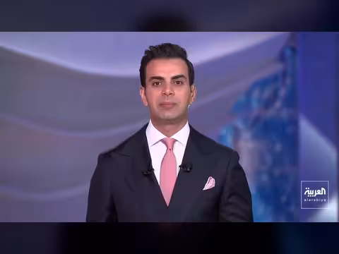 بزشكيان يلتقي خامنئي بعد ظهوره الأول في فيديو بعد إصابته