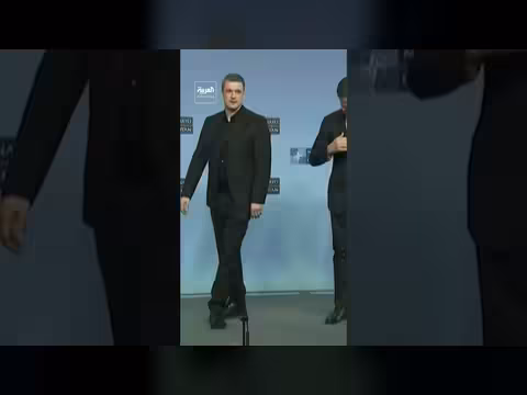وزير الدفاع الأوكراني يستقيل بسبب خلافات استراتيجية