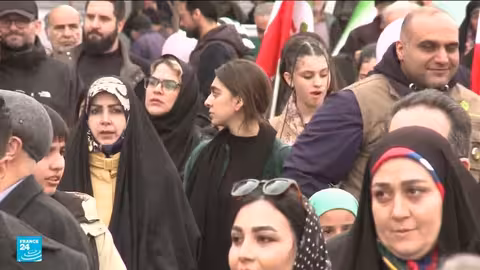 مسيرات حاشدة في إيران احتفالاً بالذكرى ال47 للثورة