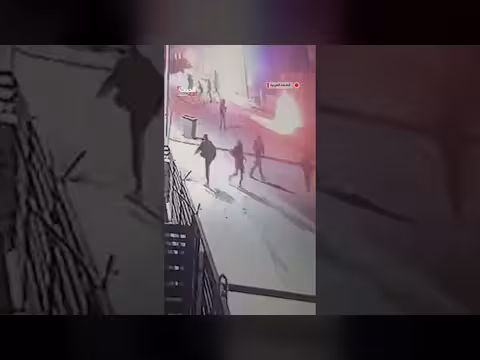 مستوطنون يحرقون مسجداً في مسافر يطا