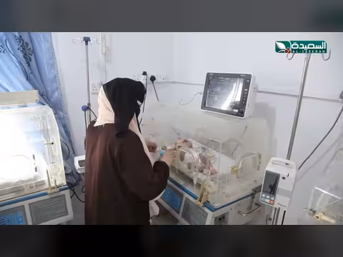 ولادة نادرة في تعز.. خمسة توائم دفعة واحدة